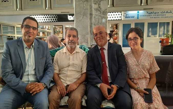 مطار تونس قرطاج يتحوّل لمقرّ لزيارات التضامن مع نور الدين الخادمي

