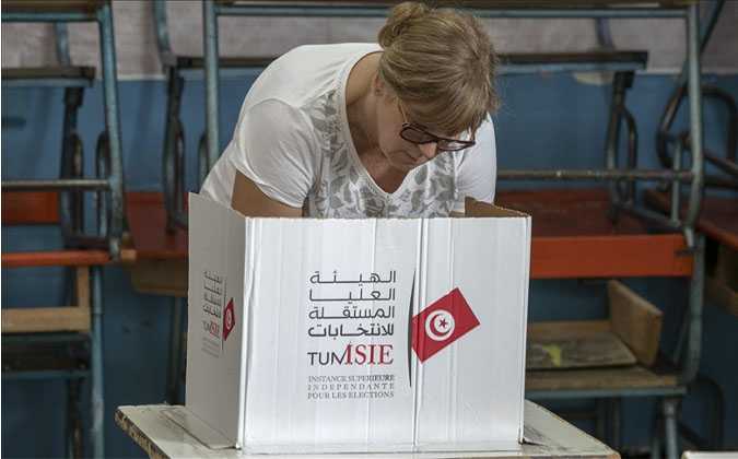 تونس : النساء يرفضن قانون الانتخابات