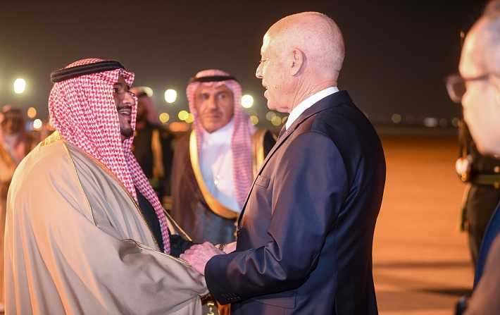 قيس سعيد يصِل إلى الرياض للمشاركة في القمة العربية الصينية الأولى