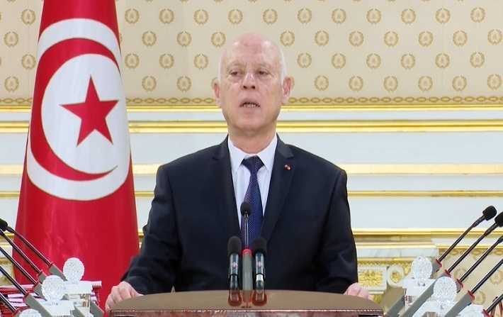 المعارضة تشتد على قيس سعيّد وسط عزوف التونسيين عن المشاركة في مشروعه 