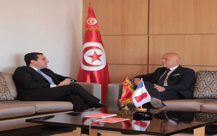 سليم العزابي يستقبل سفير فرنسا بتونس 