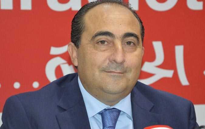 وزير النقل: إجراءات عاجلة لفائدة الخطوط التونسية وقطاع النقل الفلاحي

