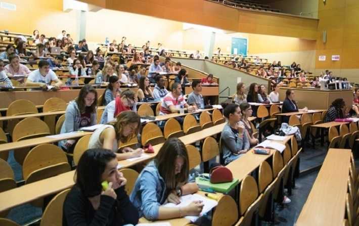توقيا من كورونا: وزارة التعليم العالي تنشر تفاصيل عودة الطلبة عبر فوجين 