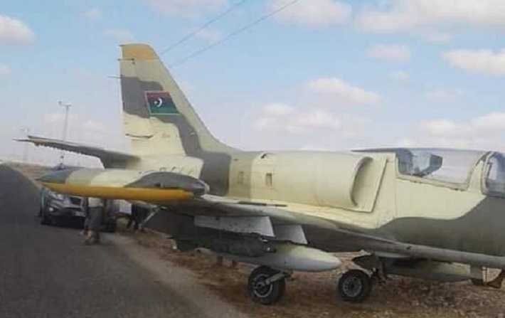 هبوط اضطراري لطائرة عسكرية ليبية بمدنين

